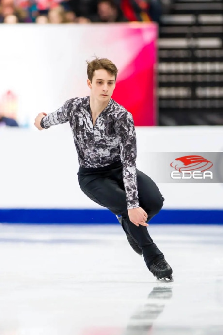 Ice Gallery Skates U.S.